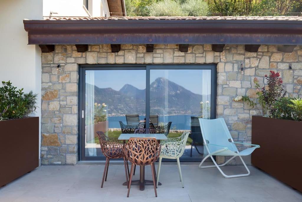 Villa Divina-Apt Armonia-Con Piscina E Vista Lago Castelletto Di Brenzone Dış mekan fotoğraf
